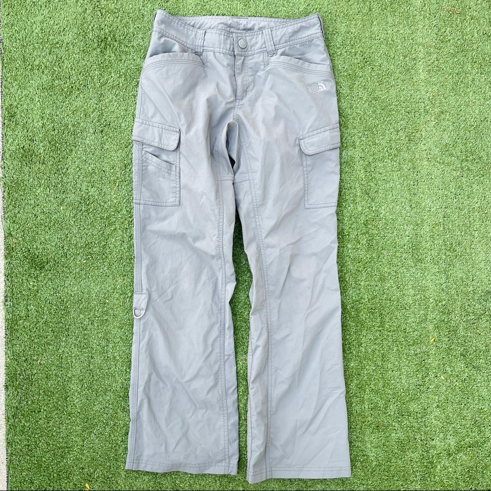 The North Face Adventuress Hiking Pants size 0 Short Preowned activewear